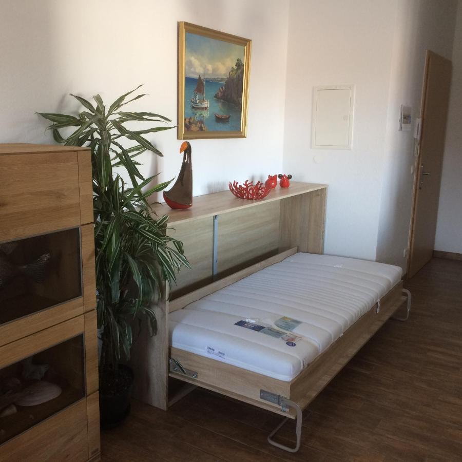 Strandwohnung Glowe - Meerblick - 20 Meter Zum Strand Εξωτερικό φωτογραφία